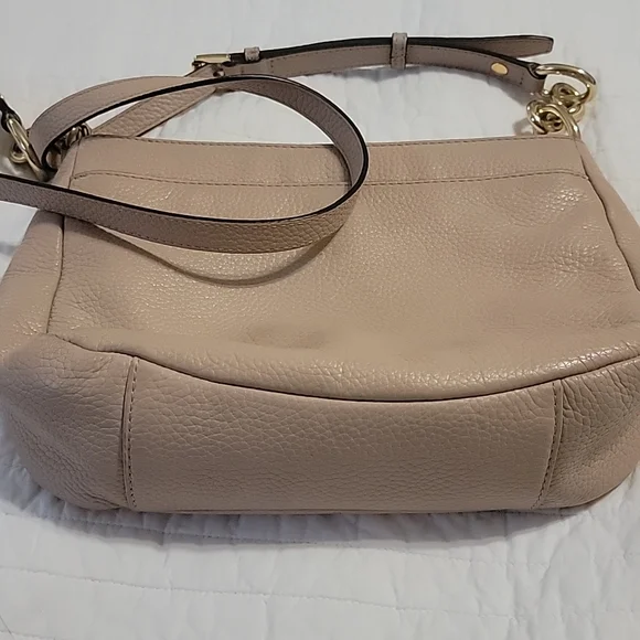 NWT MK Shoulder Convertible 'Hallie' Blush Leather Cross Body Bag - Picture 9 of 10